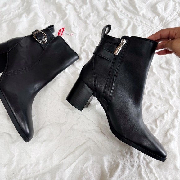 Blondo Ginelle Waterproof Bootie Size 10 New - Picture 6 of 10